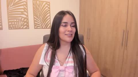 Snapshot of alexeii_grey chatting on 02-13-25, 12:57 alexeii_grey online show from 02-13-25, 12:57