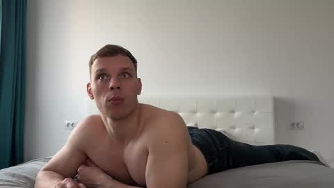 Snapshot of alexfit96 chatting on 02-01-26, 02:04 alexfit96 online show from 02-01-26, 02:04