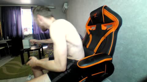 Snapshot of alexfox2018 chatting on 12-24-24, 12:22 Alex online show from 12-24-24, 12:22