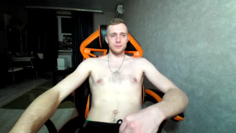 Snapshot of alexfox2018 chatting on 02-17-25, 09:30 Alex online show from 02-17-25, 09:30