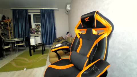 Snapshot of alexfox2018 chatting on 03-05-25, 06:01 Alex online show from 03-05-25, 06:01