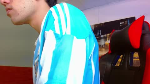 alexgiraldo__ online show from 06-17-26, 06:31