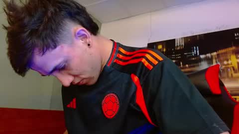 alexgiraldo__ online show from 06-18-26, 02:54