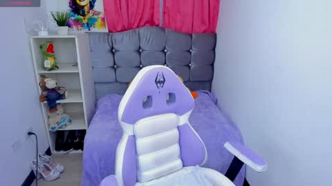 Snapshot of alexia_dussan chatting on 12-03-24, 12:35 alexia_dussan online show from 12-03-24, 12:35