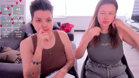 Snapshot of alexiacortez chatting on 04-26-26, 04:15 Alexia online show from 04-26-26, 04:15