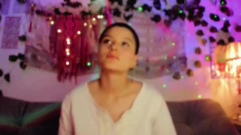 Alex online show from 09-28-25, 01:55