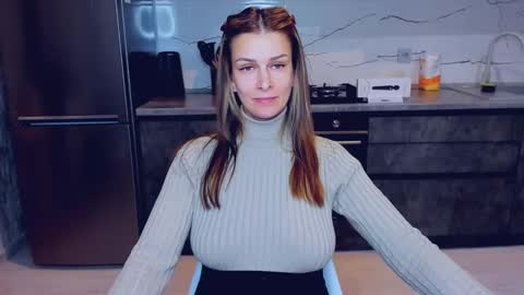 Snapshot of alexiayellow chatting on 02-10-25, 07:17 Alexia online show from 02-10-25, 07:17