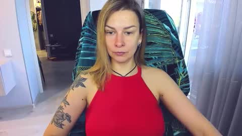 Alexia online show from 05-20-26, 09:04