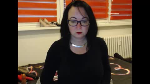 Snapshot of alexie33 chatting on 11-09-25, 08:56 alexie33 online show from 11-09-25, 08:56