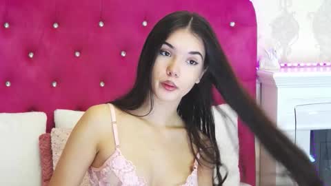 alexisdevine online show from 10-18-25, 04:26