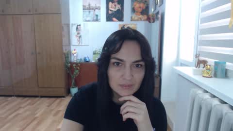 Snapshot of alexismillers chatting on 09-10-25, 08:36 AlexisMillers online show from 09-10-25, 08:36