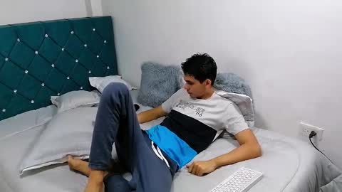 Alexis online show from 02-01-25, 01:09