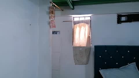 Alexis online show from 02-01-25, 04:11