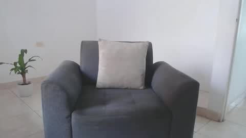 Maximuss online show from 10-26-25, 05:52