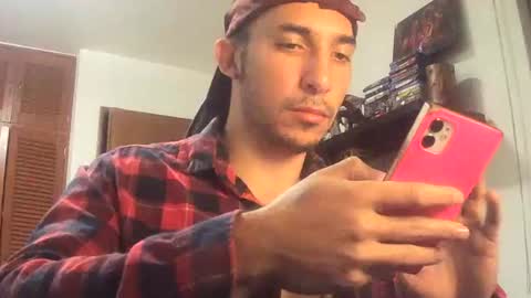 Snapshot of alexopenmind21 chatting on 12-22-24, 01:23 Alexxx online show from 12-22-24, 01:23