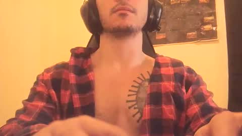 Snapshot of alexopenmind21 chatting on 02-12-25, 04:00 Alexxx online show from 02-12-25, 04:00