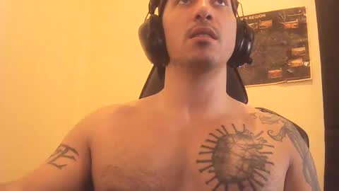 Snapshot of alexopenmind21 chatting on 02-17-25, 04:04 Alexxx online show from 02-17-25, 04:04