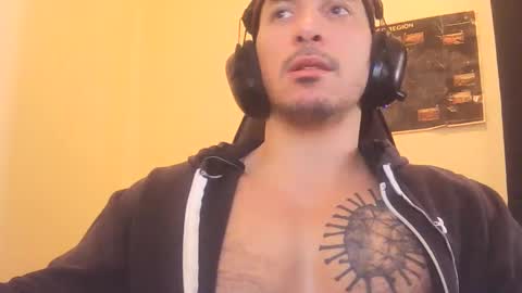 Snapshot of alexopenmind21 chatting on 02-25-25, 05:36 Alexxx online show from 02-25-25, 05:36