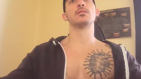 Snapshot of alexopenmind21 chatting on 03-05-25, 02:34 Alexxx online show from 03-05-25, 02:34