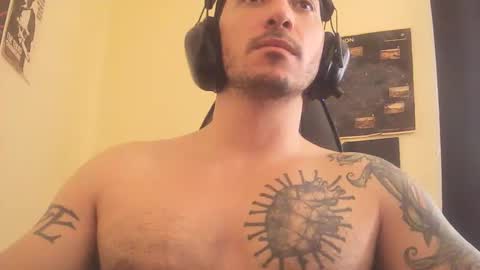 Snapshot of alexopenmind21 chatting on 09-16-25, 05:47 Alexxx online show from 09-16-25, 05:47