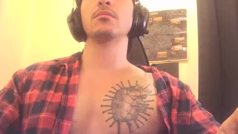 Snapshot of alexopenmind21 chatting on 10-12-25, 03:44 Alexxx online show from 10-12-25, 03:44