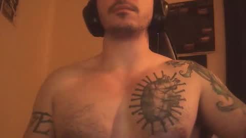 Snapshot of alexopenmind21 chatting on 10-15-25, 05:18 Alexxx online show from 10-15-25, 05:18