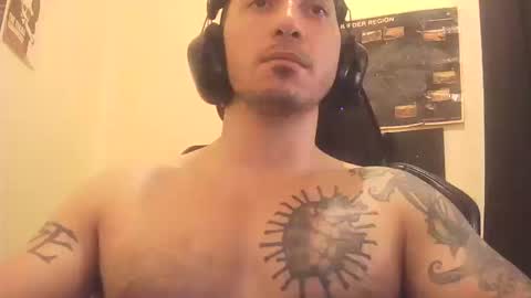 Snapshot of alexopenmind21 chatting on 10-16-25, 04:30 Alexxx online show from 10-16-25, 04:30