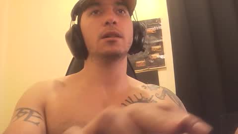 Snapshot of alexopenmind21 chatting on 11-16-25, 04:01 Alexxx online show from 11-16-25, 04:01