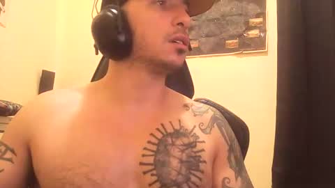 Snapshot of alexopenmind21 chatting on 11-27-25, 04:42 Alexxx online show from 11-27-25, 04:42