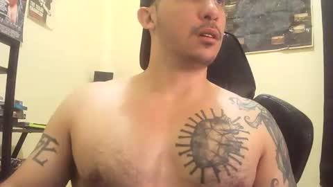 Snapshot of alexopenmind21 chatting on 12-17-25, 05:19 Alexxx online show from 12-17-25, 05:19