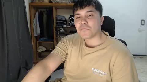 Alexander online show from 04-12-26, 12:32