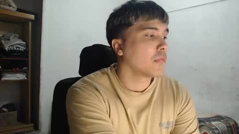 Snapshot of alexriversx chatting on 04-30-26, 08:57 Alexander online show from 04-30-26, 08:57