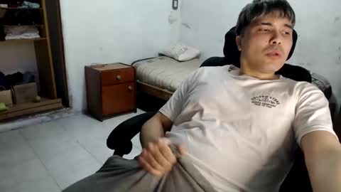 Snapshot of alexriversx chatting on 05-29-26, 03:10 Alexander online show from 05-29-26, 03:10