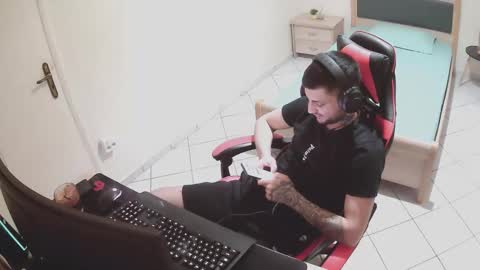 alexthepro00 online show from 10-03-25, 11:24