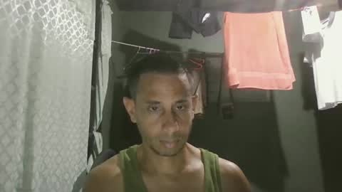 Alex online show from 10-06-25, 01:36