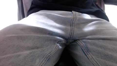 Snapshot of alextwunkk chatting on 02-27-25, 12:32 Alex online show from 02-27-25, 12:32