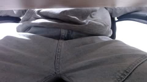 Snapshot of alextwunkk chatting on 03-07-25, 04:24 Alex online show from 03-07-25, 04:24