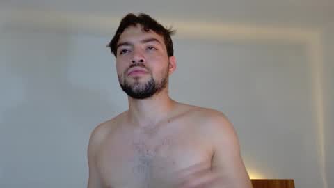 Snapshot of alextwunkk chatting on 12-04-25, 04:22 Alex online show from 12-04-25, 04:22