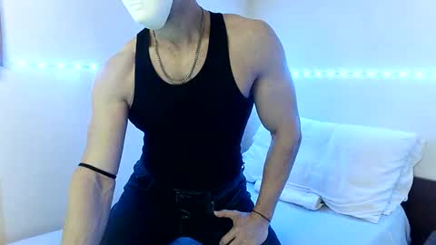 Snapshot of alexx_fit023 chatting on 12-29-24, 01:49 Alexx online show from 12-29-24, 01:49