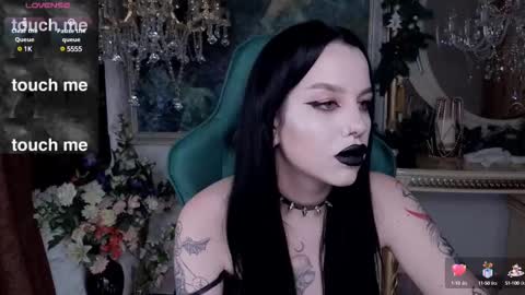 Snapshot of alexx_succubus chatting on 01-15-25, 03:22 Alexx Succubus online show from 01-15-25, 03:22