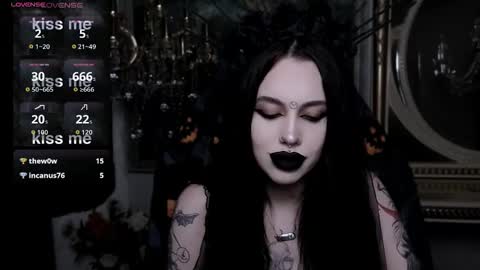 Snapshot of alexx_succubus chatting on 09-26-25, 12:42 Alexx Succubus online show from 09-26-25, 12:42