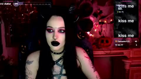 Snapshot of alexx_succubus chatting on 10-16-25, 05:47 Alexx Succubus online show from 10-16-25, 05:47