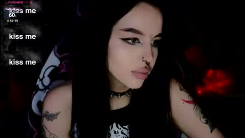 Snapshot of alexx_succubus chatting on 11-09-25, 05:50 Alexx Succubus online show from 11-09-25, 05:50