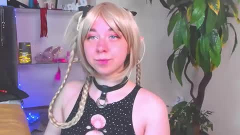 Alexsy online show from 05-06-26, 06:19