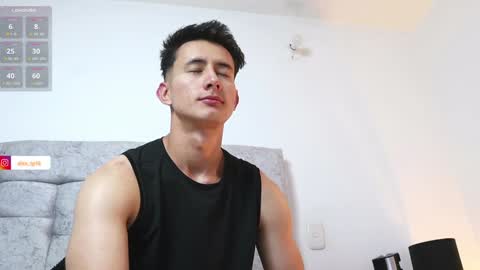 Snapshot of alexxx__01 chatting on 01-31-25, 12:17 Alex online show from 01-31-25, 12:17