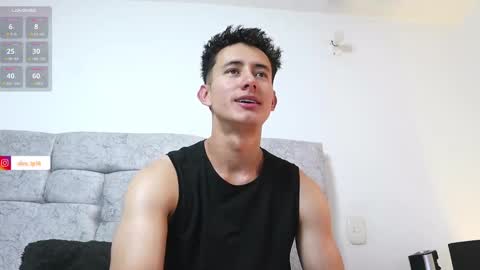 Snapshot of alexxx__01 chatting on 02-18-25, 11:30 Alex online show from 02-18-25, 11:30