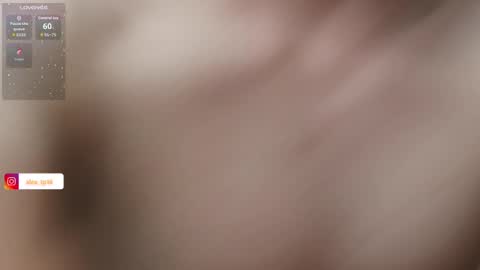 Snapshot of alexxx__01 chatting on 10-03-25, 12:51 Alex online show from 10-03-25, 12:51