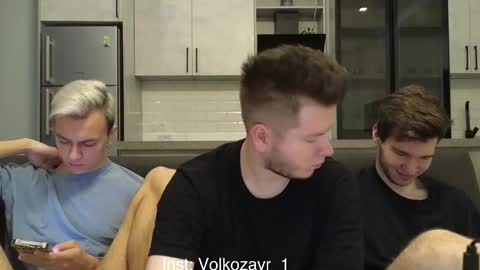 AlexDimaIgor online show from 10-01-25, 02:34