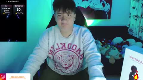 Snapshot of alexxxmorris chatting on 01-07-25, 12:45 ALEXXX MORRIS online show from 01-07-25, 12:45