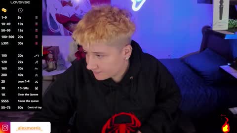 Snapshot of alexxxmorris chatting on 10-10-25, 06:45 ALEXXX MORRIS online show from 10-10-25, 06:45